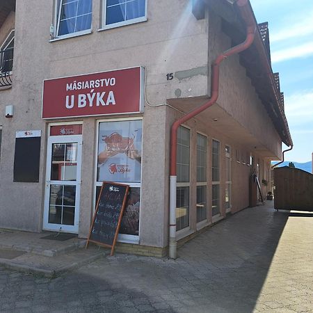 Apartman Chiarita Nemšová Eksteriør billede