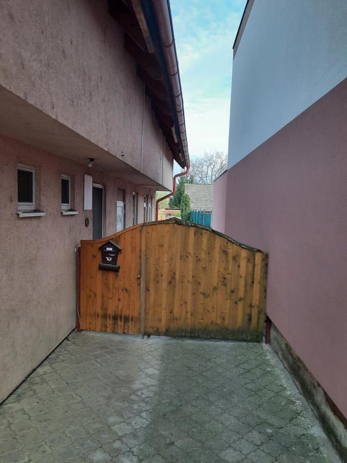 Apartman Chiarita Nemšová Eksteriør billede