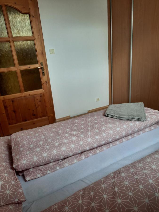 Apartman Chiarita Nemšová Eksteriør billede